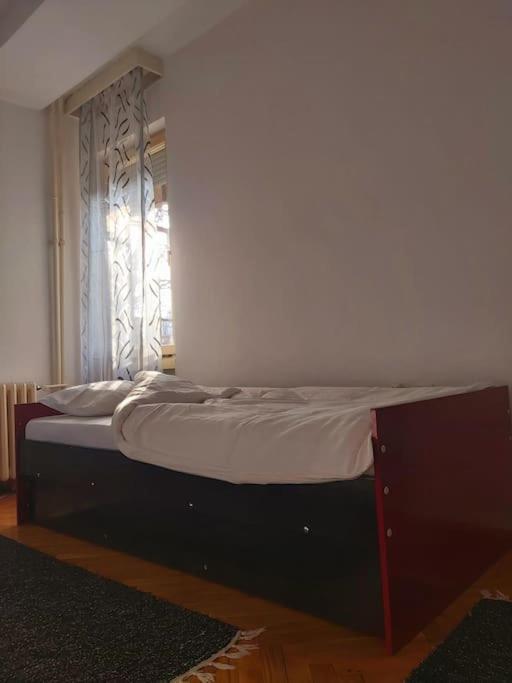 ¤george's Cosy Apartment¤ Skopje